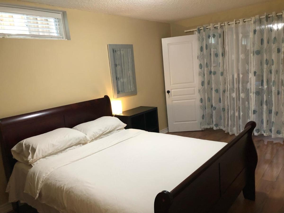Spacious 2 Bedroom Guest Suite Toronto Dış mekan fotoğraf